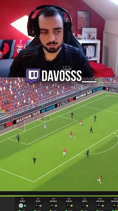 Football Manager rend ZINZIN