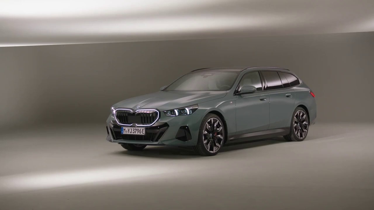 It was first shown with its large trunk and up to 593 HP of power, BMW i5 and 5 Series Touring 2025