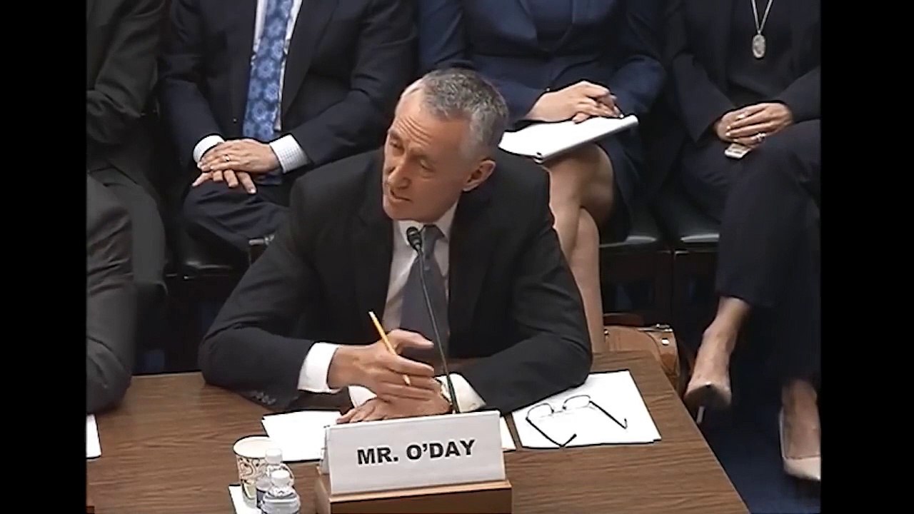 Speech - AOC quizzes Gilead boss