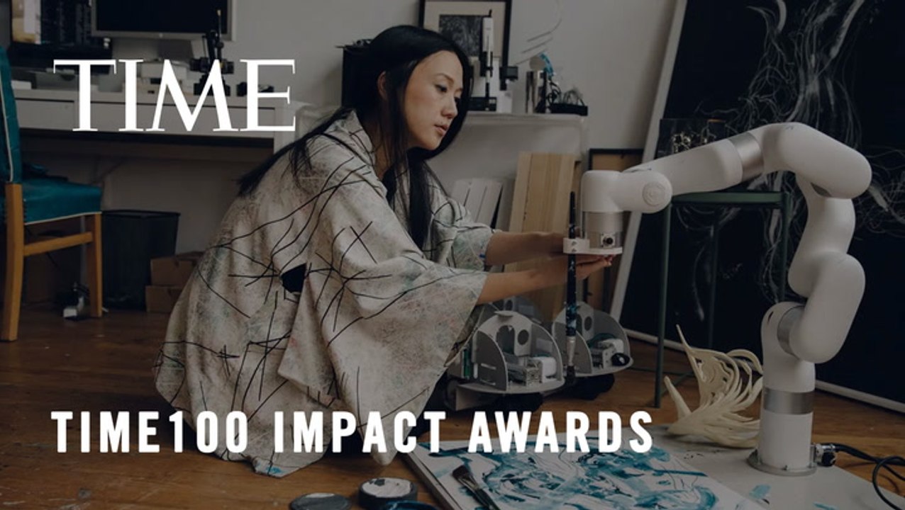 For Artist Sougwen Chung, AI Is a Tool For Exploring ‘Hybridity’