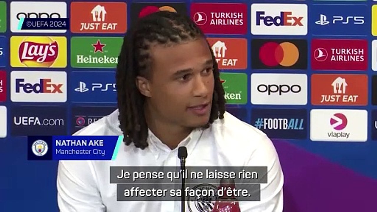 Aké : "Haaland ne laisse jamais rien l'affecter"