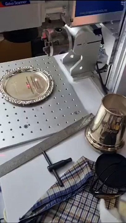 Silver laser engraving machine