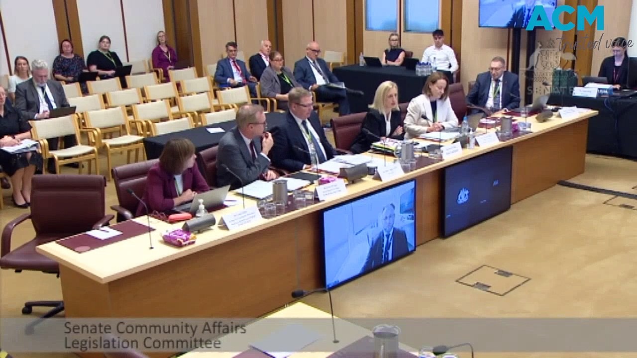 David Pocock and Katy Gallagher clash over bulk billing rates in Canberra