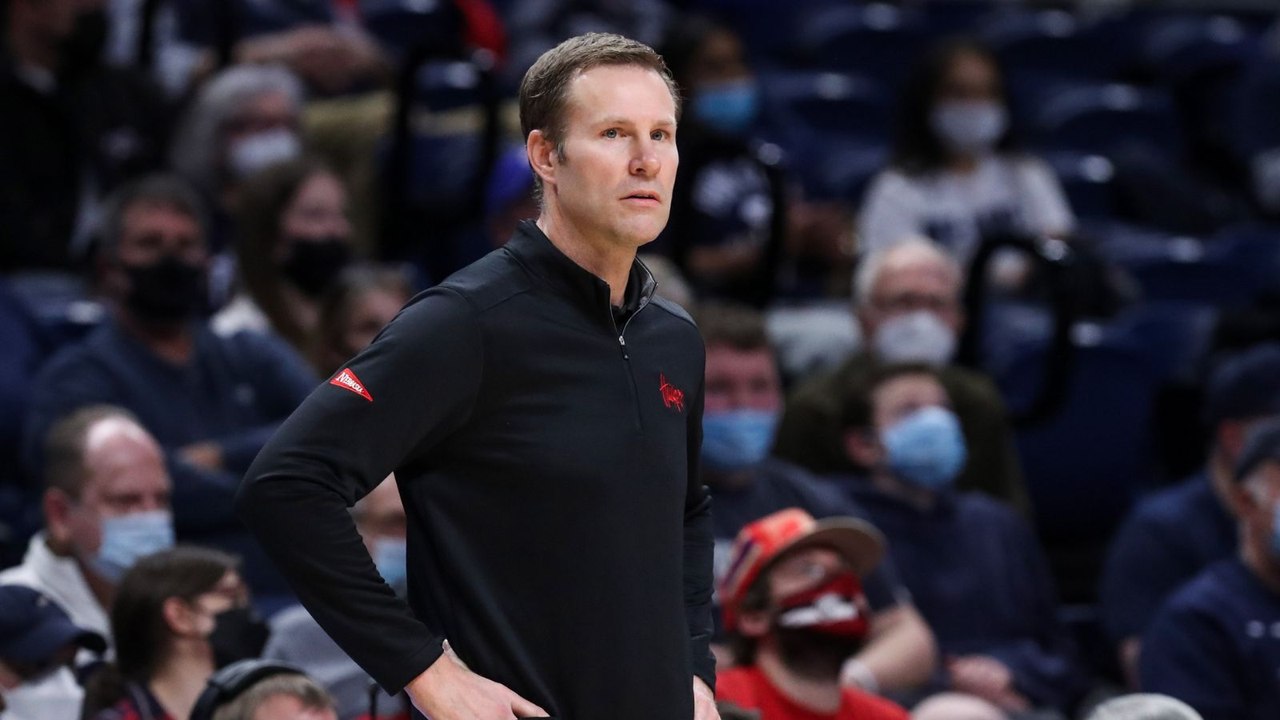 NCAA Tournament Bubble Teams Analysis and Predictions