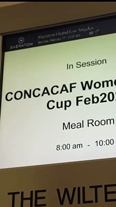 WATCH: USWNT has some green screen fun