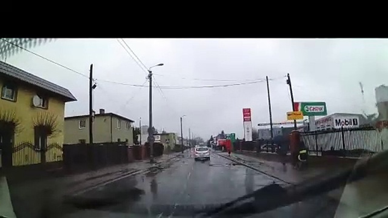 Zalana ulica Inowrocławska w Bydgoszczy