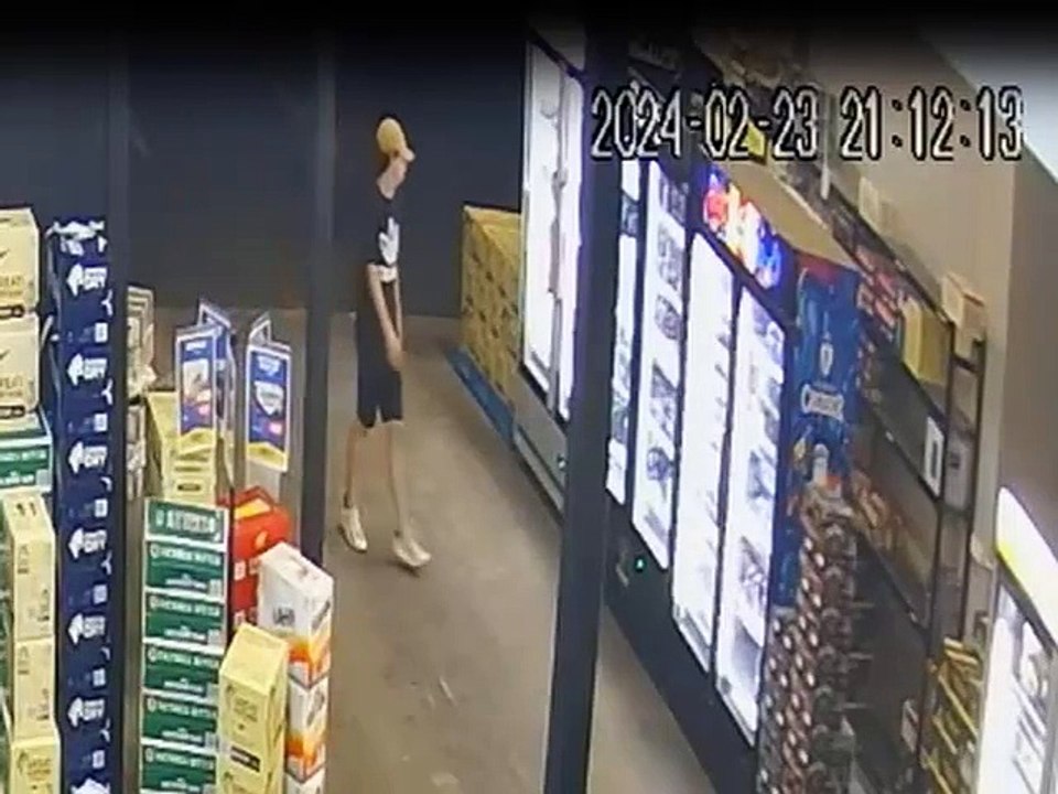 WATCH: Birallee bottle shop armed robbery