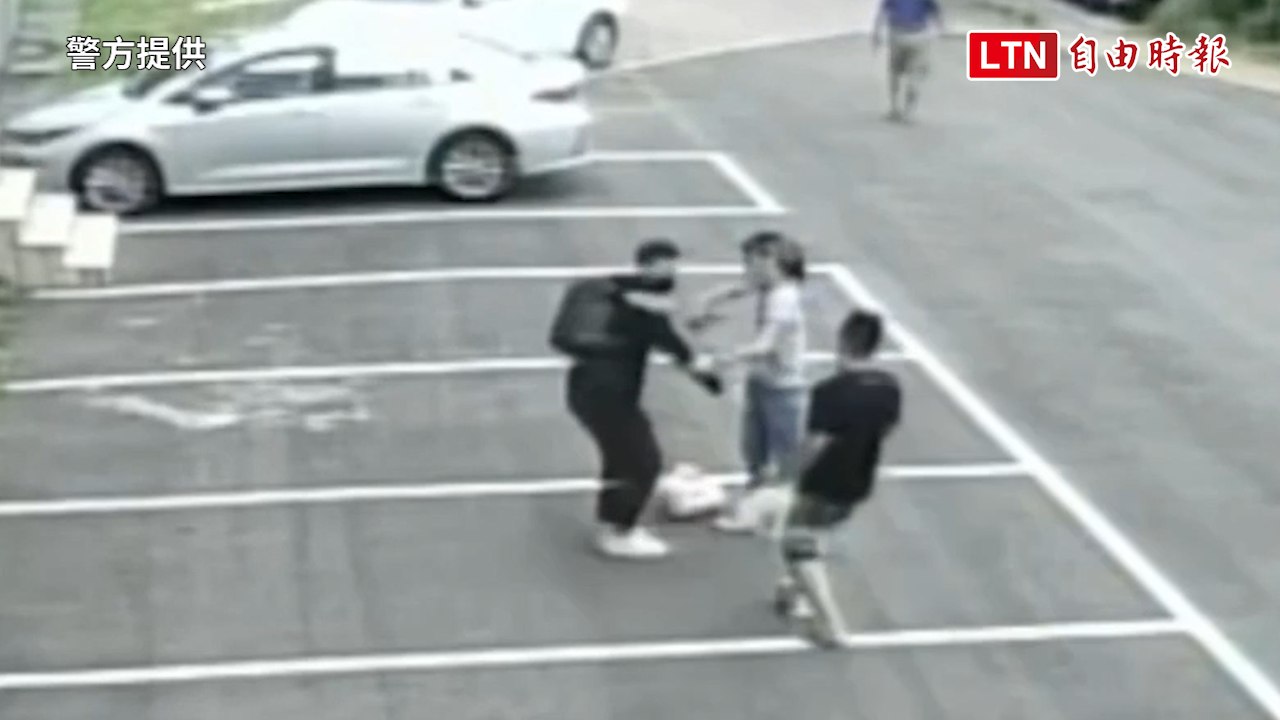 關公義子不學好當詐騙車手 約廟前面交贓款被活逮（警方提供）