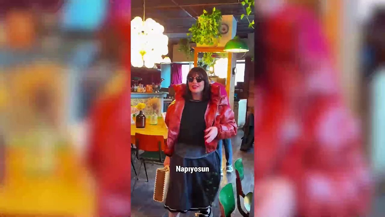 Gonca Vuslateri ile Nurgül Yeşilçay'ın eğlenceli anları