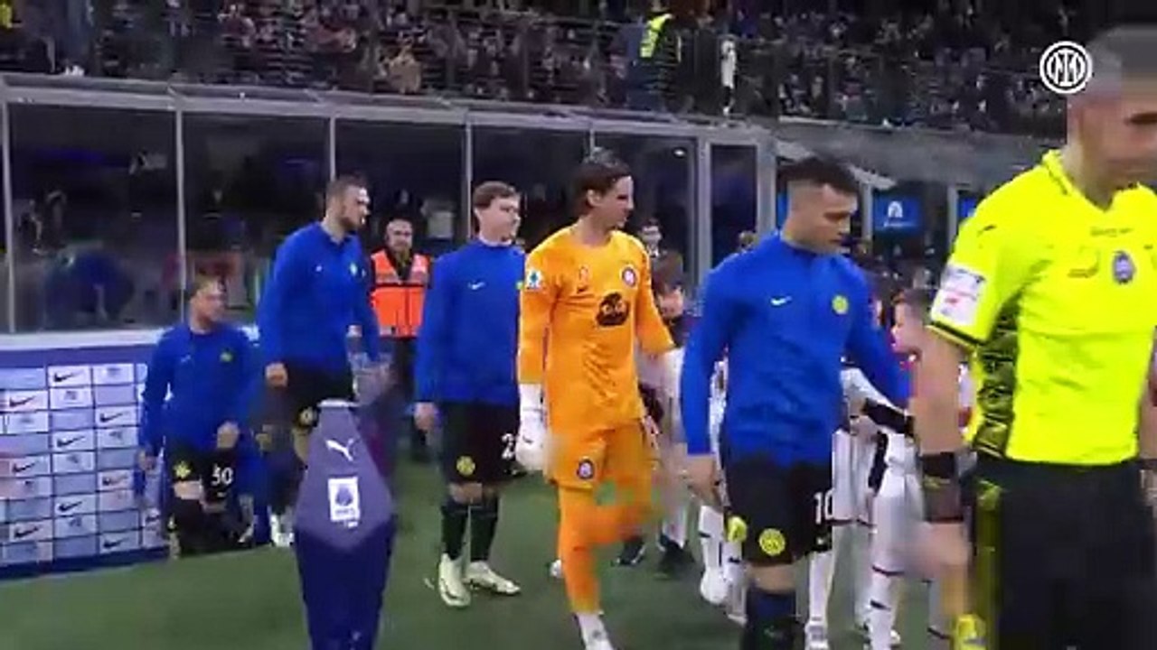 Barella show: si rotola a terra sul rigore (dubbio) in Inter-Genoa