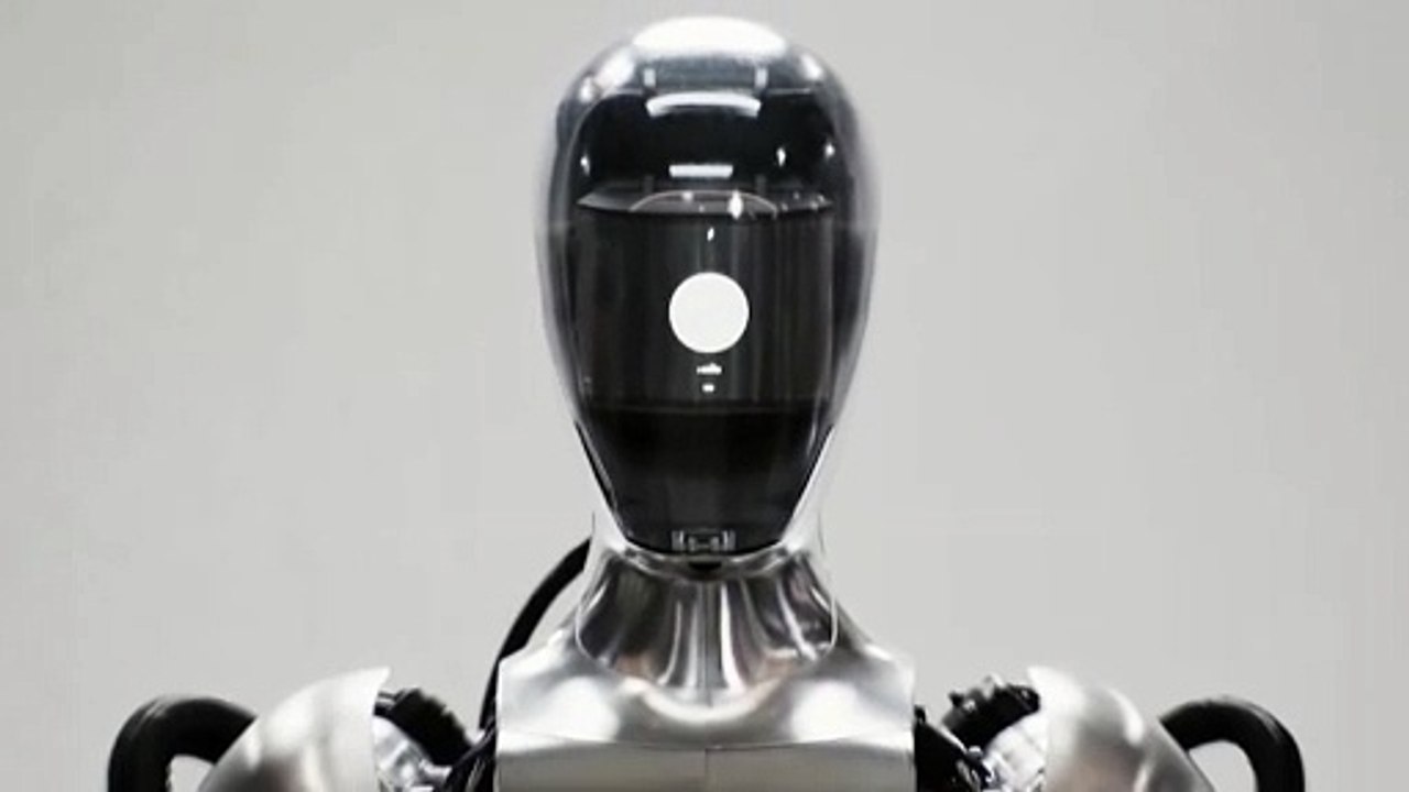 Figura 01, el robot humanoide que es capaz de tener conversaciones y razonar gracias a la IA
