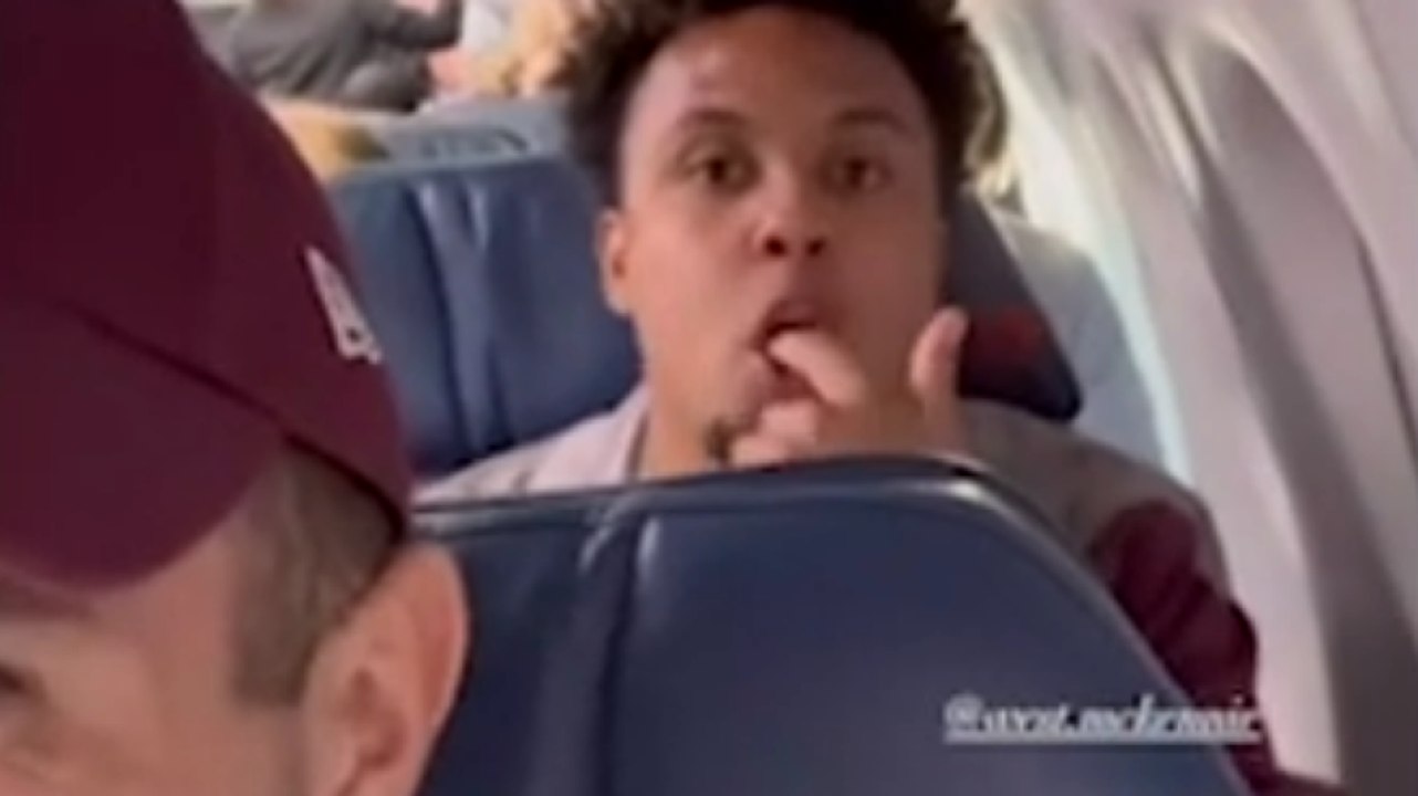 McKennie e lo scherzo a Pulisic in aereo