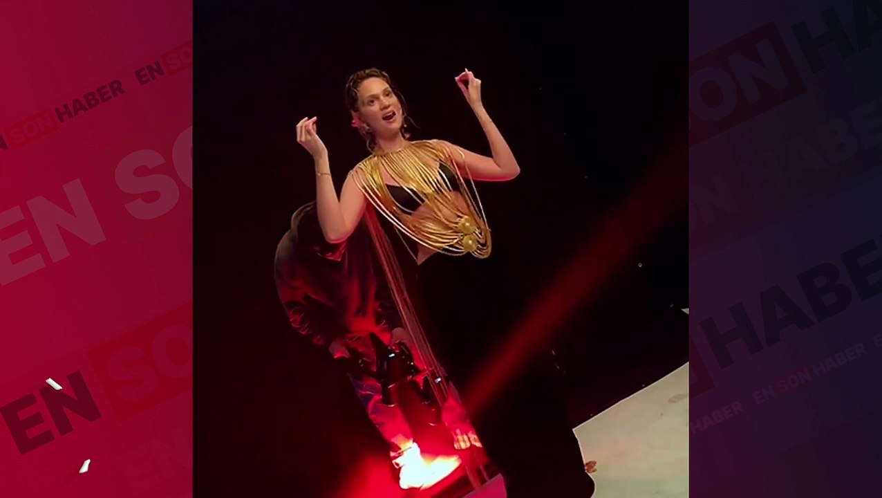 Farah Zeynep Abdullah Shakira dansı yaptı