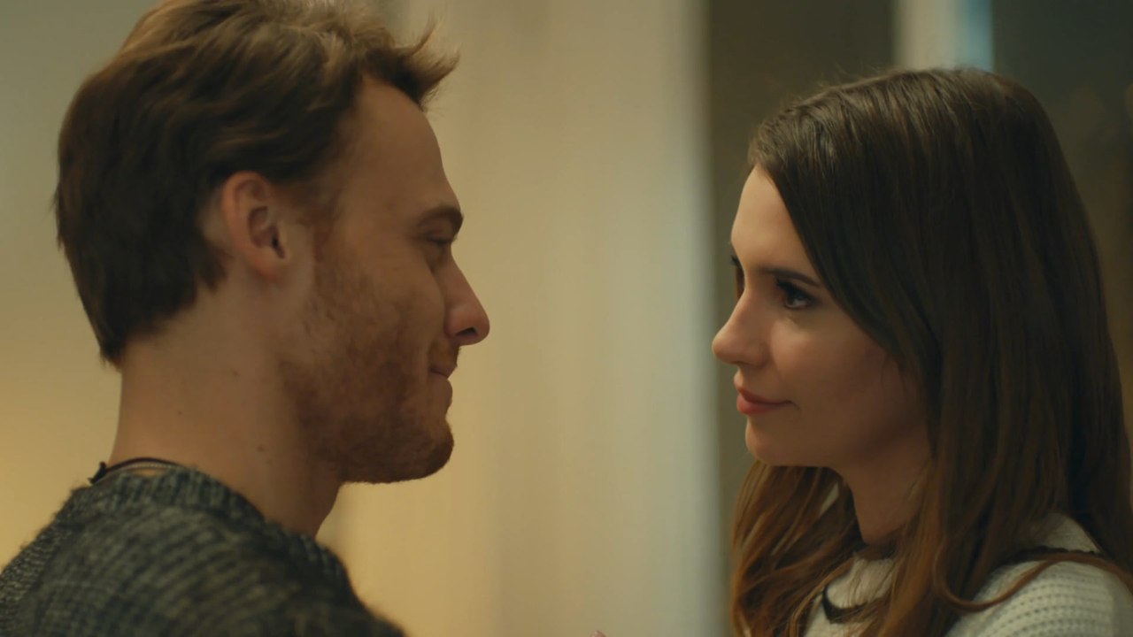 En El Corazón De La Ciudad Capitulo 23 (Audio Español) - Bu Şehir Arkandan Gelecek