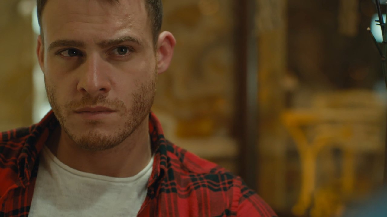 En El Corazón De La Ciudad Capitulo 41 (Audio Español) - Bu Şehir Arkandan Gelecek