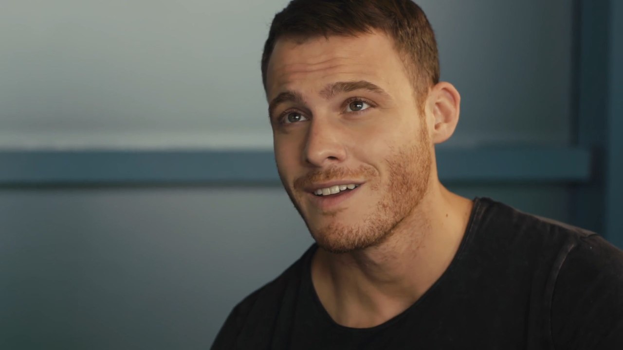 En El Corazón De La Ciudad Capitulo 42 (Audio Español) - Bu Şehir Arkandan Gelecek