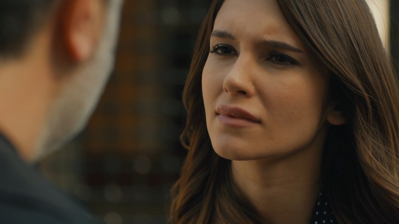 En El Corazón De La Ciudad Capitulo 54 (Audio Español) - Bu Şehir Arkandan Gelecek