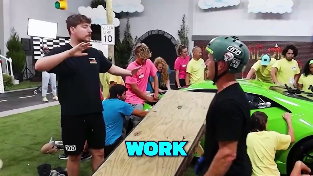 Why Deos MrBeast Live HERE?!