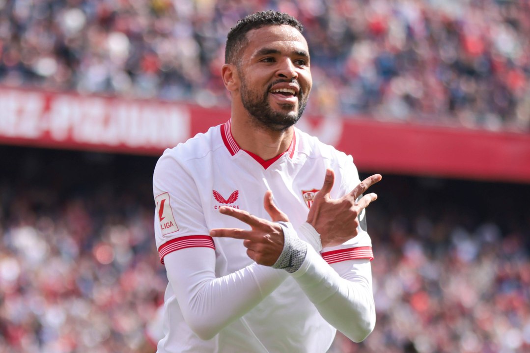 En-Nesyri le da una alegría a Quique