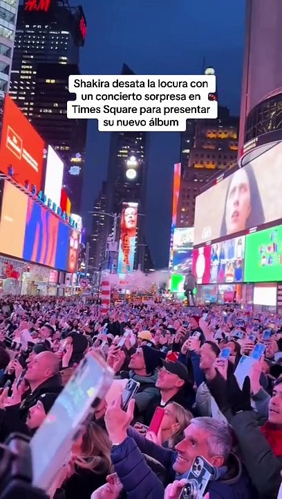 Shakira Time-Square