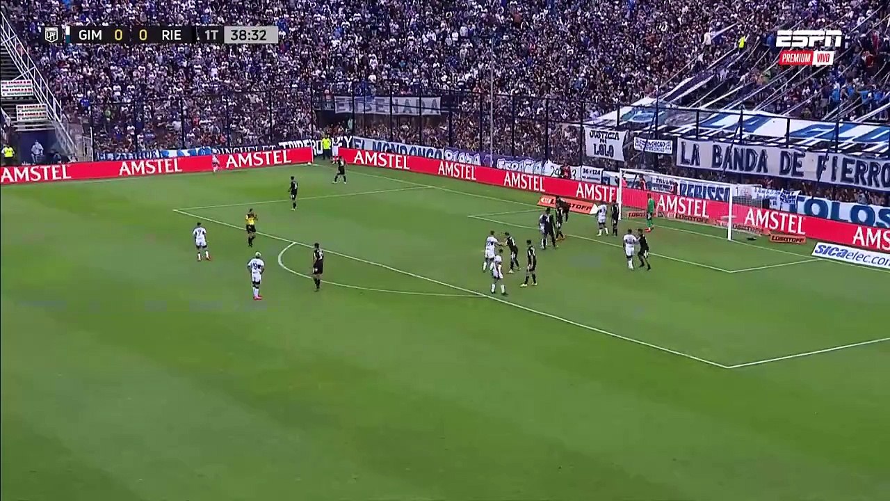 Gimnasia 1-0 Deportivo Riestra | El cabezazo de Riestra para abrir el marcador en el Bosque