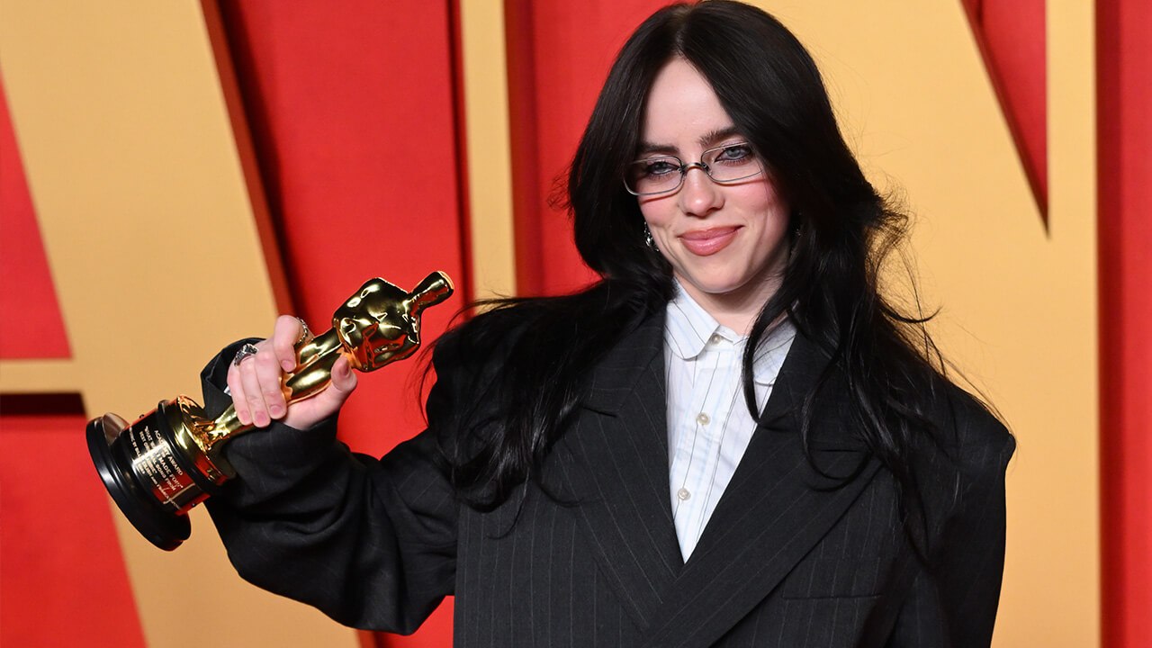 Billie Eilish and 200 musicians sign letter against “enormous” AI threats