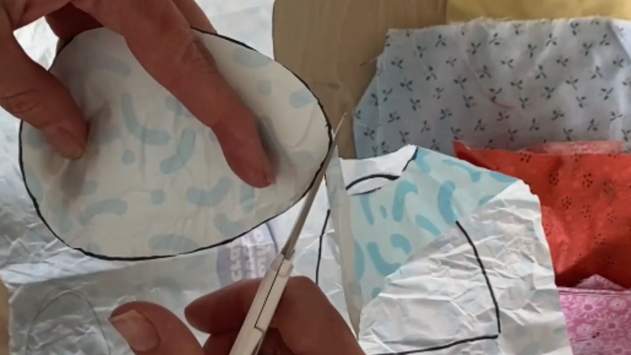 Creative woman shares eggs-tremely fun way to make cute cloth Easter Eggs