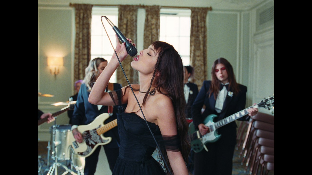 Olivia Rodrigo - obsessed (Performance Version)