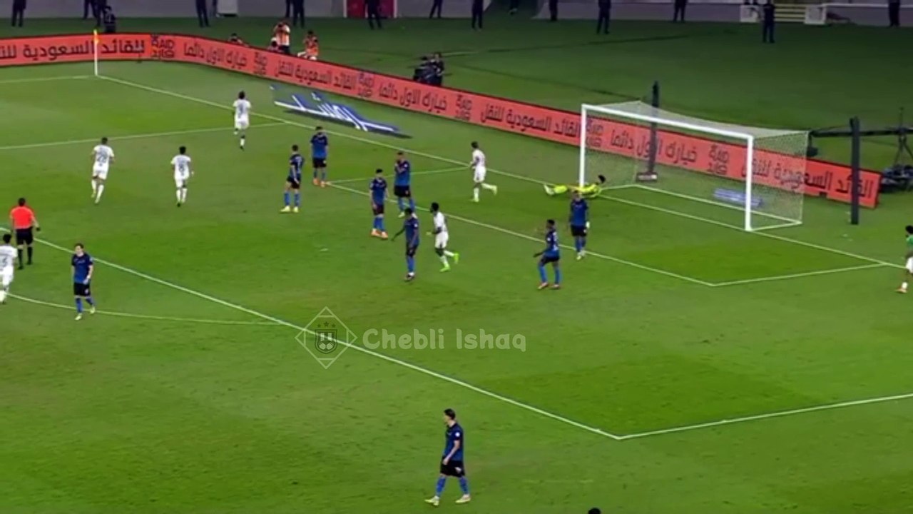 Mahrez passeur décisif face à Al Waheda