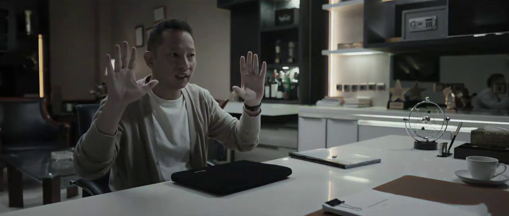 Jatuh Cinta Seperti Di Film-Film (2023)