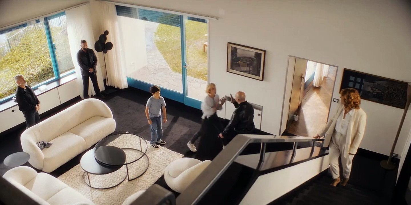 Crooks 2024 S01E08 Web Series