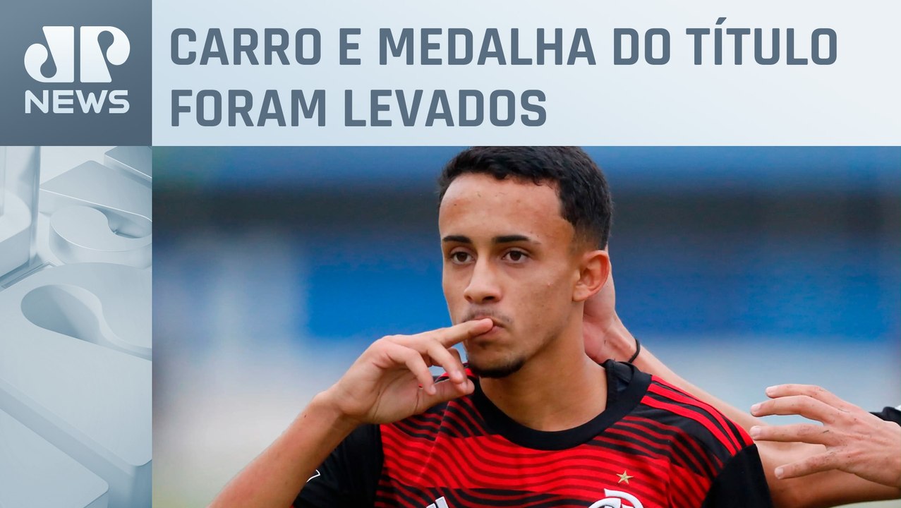 Jogador do Flamengo é assaltado saindo do Maracanã após jogo da final do Campeonato Carioca