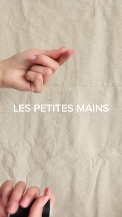 « Les petites mains » serie de croquis