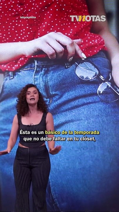 Lúcete con falda de mezclilla larga