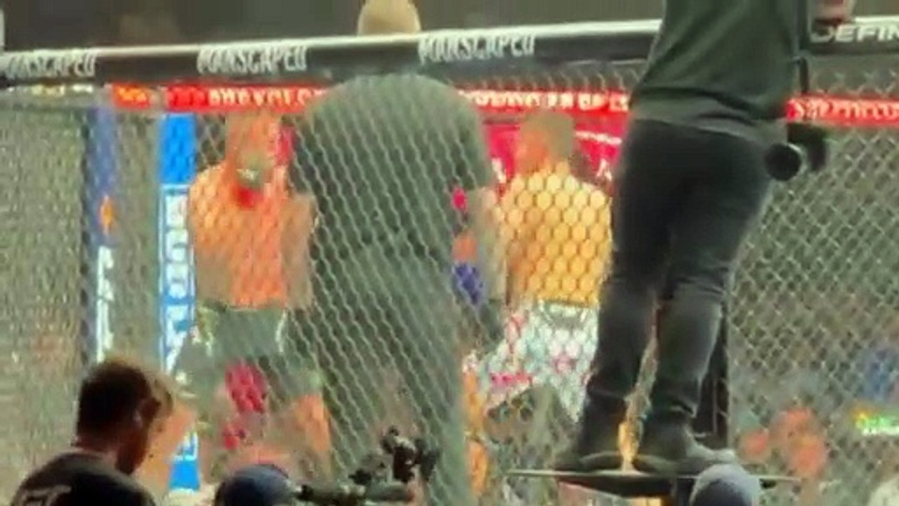 Max Holloway vs Justin Gaethje UFC 300