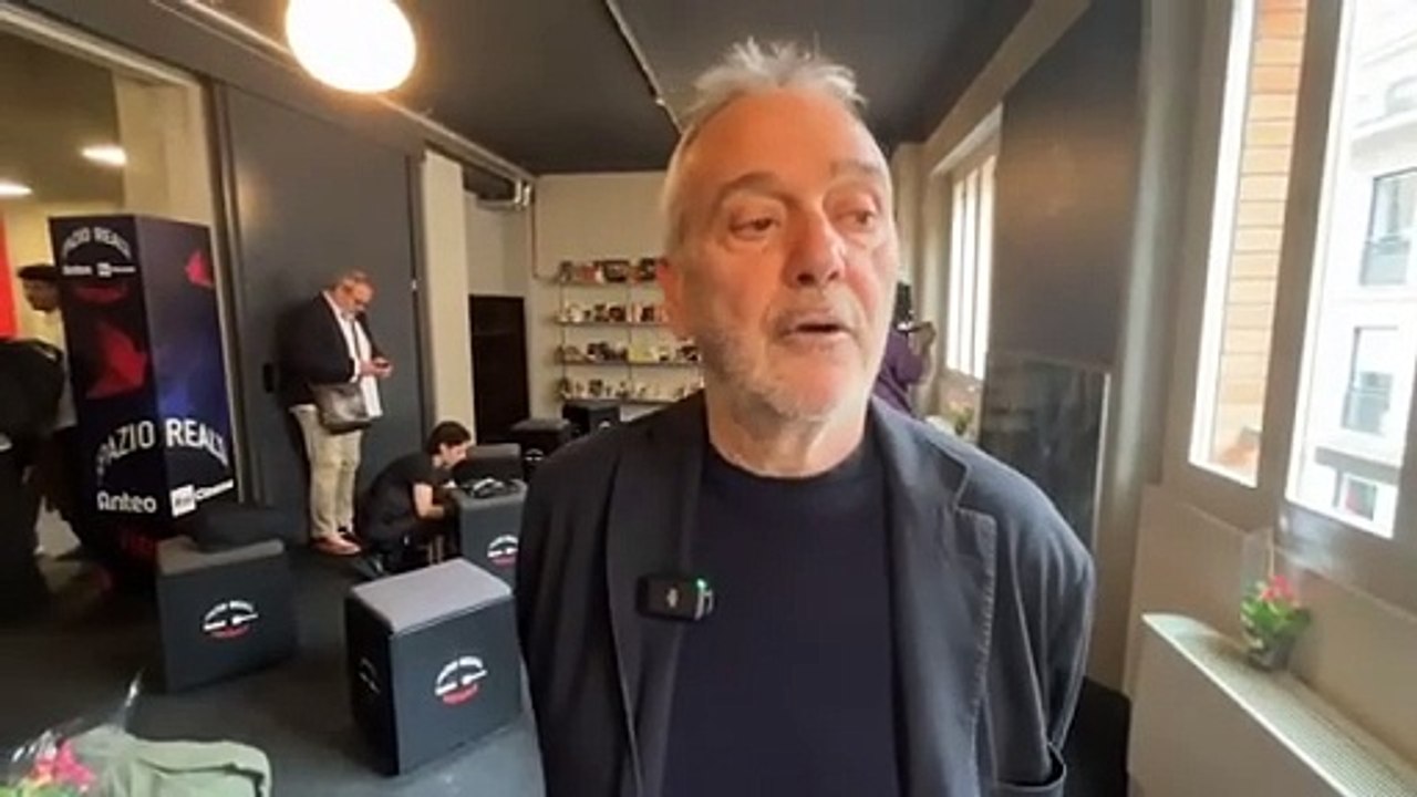 Anteo festeggia 45 anni con il socio Claudio Bisio: «Vado in sala al cinema, mi piace stare tra lacrime e commenti»