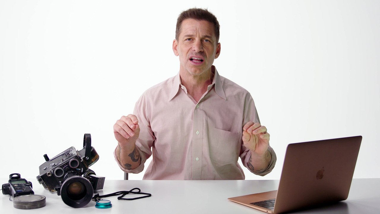Zack Snyder Answers Filmmaking Questions From Twitter | Tech Support