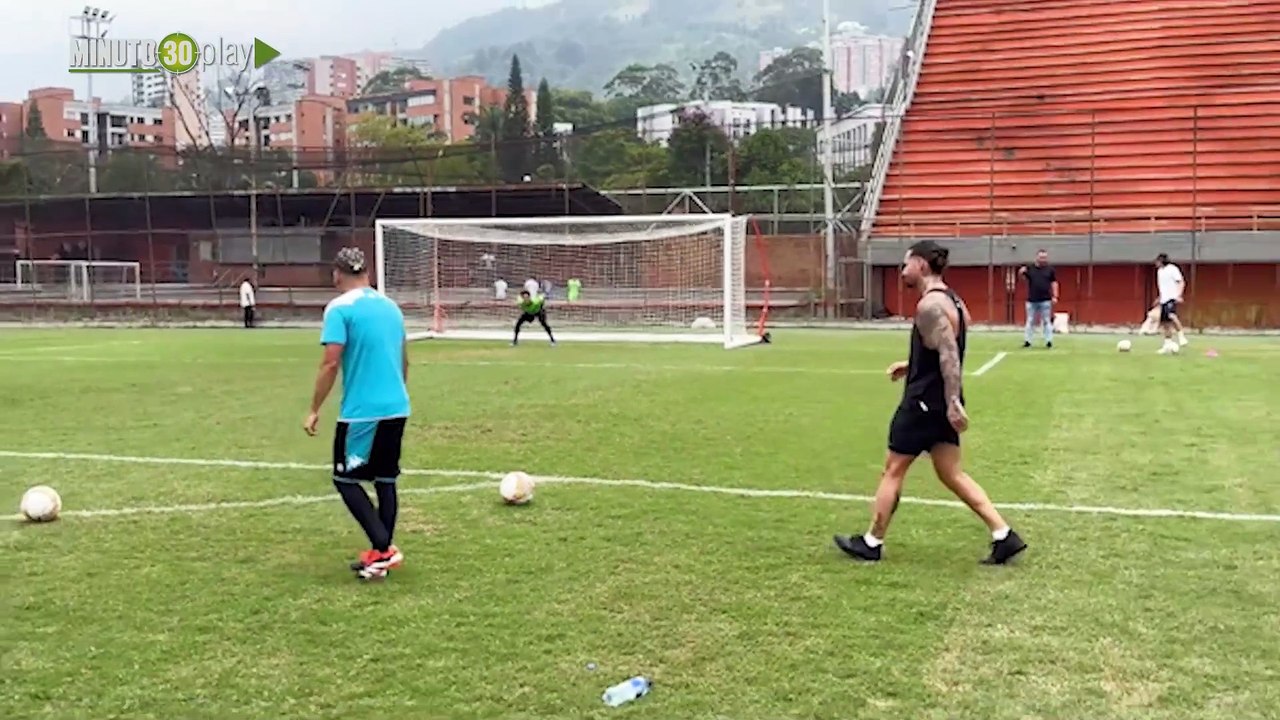 A cuál le fue mejor Juanfer Quintero y Maluma entrenaron juntos en el estadio de Envigado