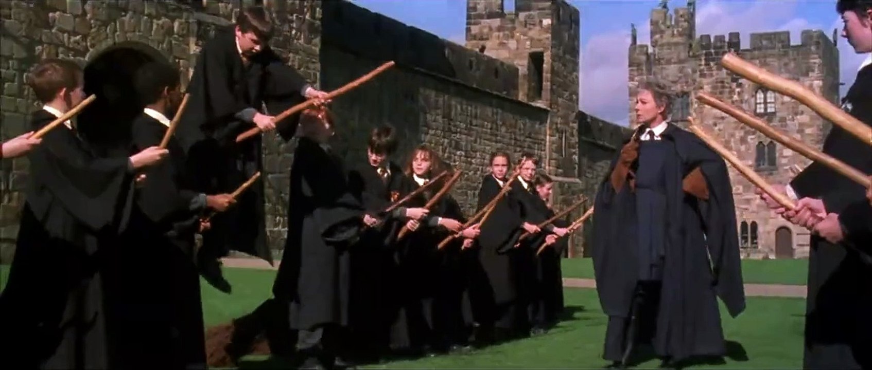 Harry Potter and the Sorcerer's Stone - Trailer
