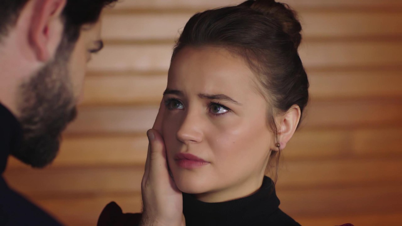 Kan Çiçekleri Dizisi 299. Bölüm İzle - 19 Mart Cuma