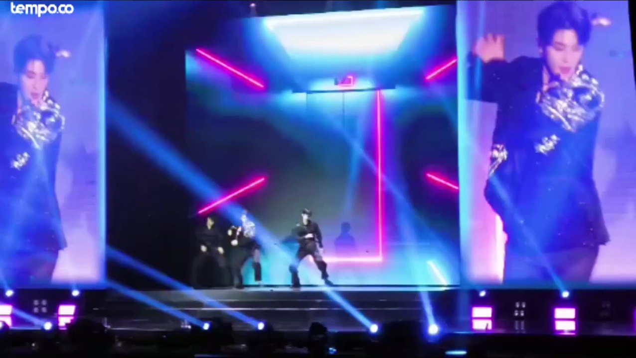 Cha Eun Woo Membuat Rasi Bintang Khusus saat Fan Concert di Jakarta