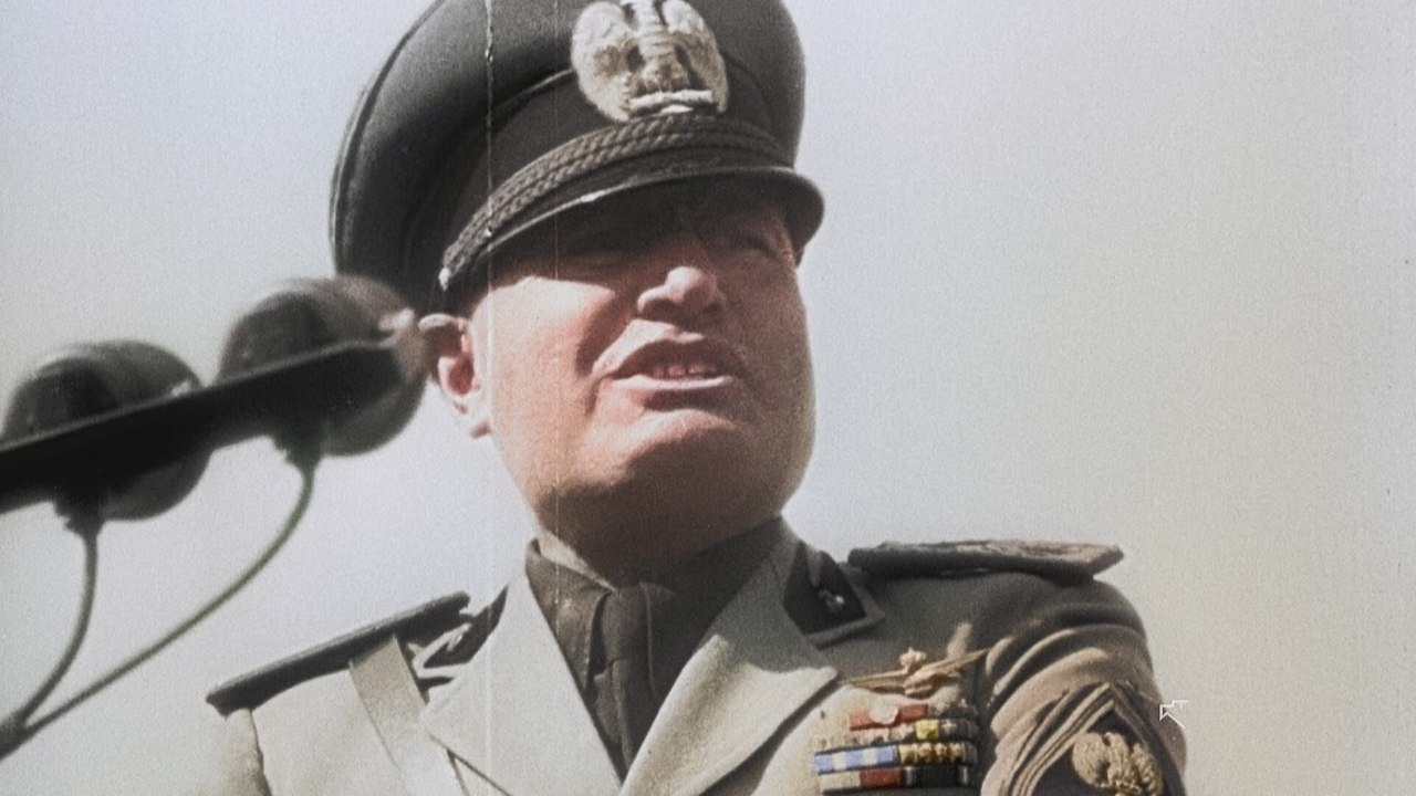 Mussolini, le premier fasciste
