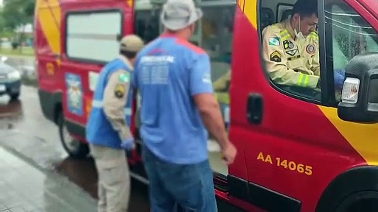 Pallet esmaga mão de trabalhador que descarregava porcelanato São Cristóvão