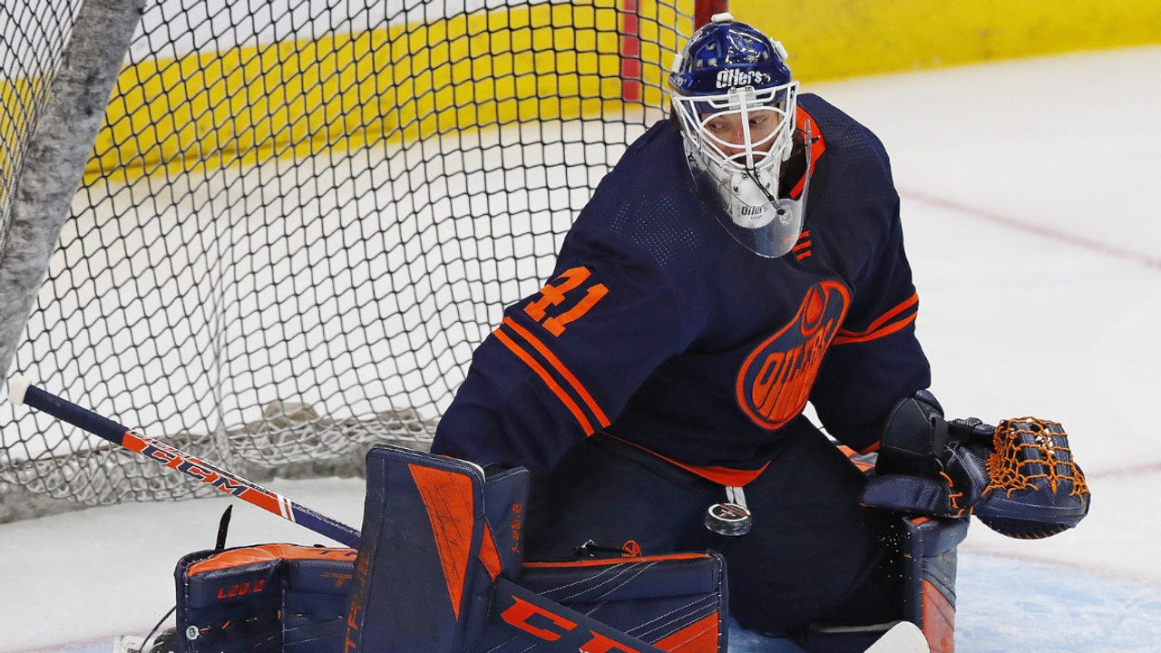 Friday Night's NHL Playoff Best Bets & Game Insights