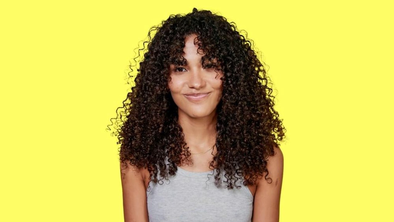 Olivia Dean "Dive" Official Lyrics & Meaning | Genius Verified