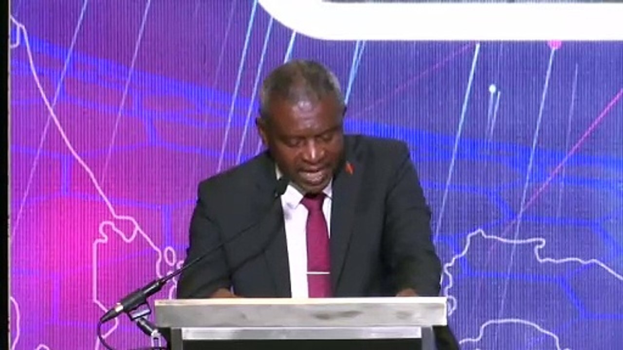 T&T TO ESTABLISH TIER 4 DATA CENTRE