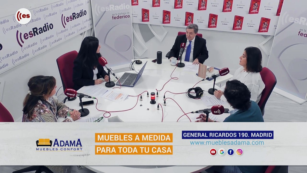 Crónica Rosa: El Misterioso Mensaje de Genoveva Casanova 🕵️‍♀️