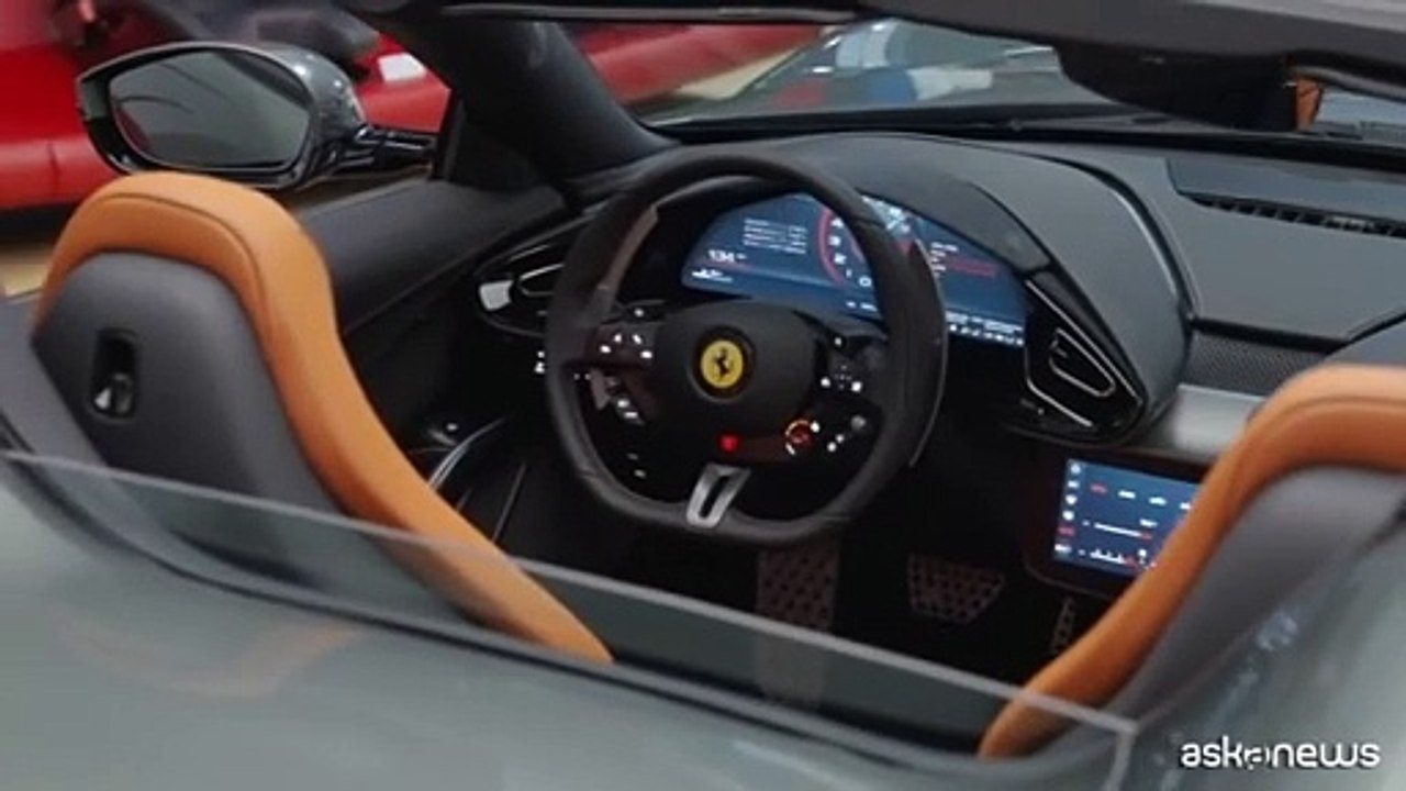 L'elettrico pu? attendere, Ferrari presenta la nuova 12Cilindri