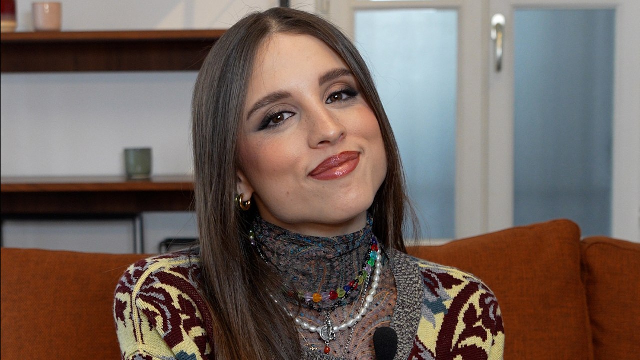 GALA VIDÉO - L'INTERVIEW D'ANGELINA MANGO, CANDIDATE ITALIENNE À L'EUROVISION