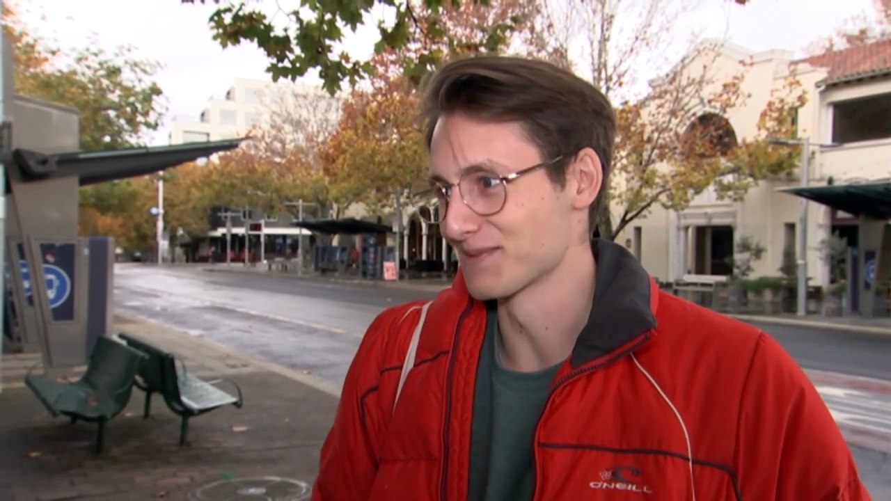 Canberrans can now tap on and off using their credit or debit card